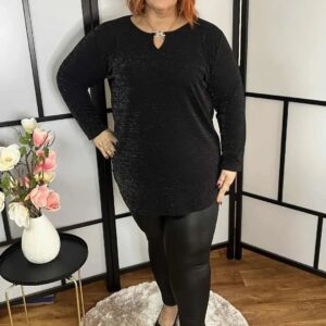 Lengyel lurex, csepp kivágású alkalmi felső fekete színben