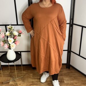 Enyhén A vonalú szuper pamut zsebes ruha rozsdabarna színben