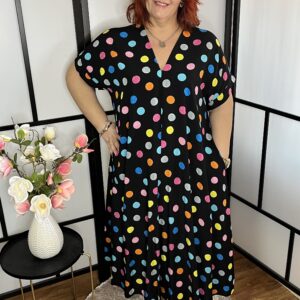 Színes pöttyös, V nyakú, zsebes fazonú, könnyed flokon anyagú maxi ruha