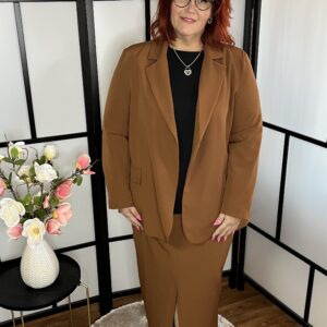 Rozsdabarna szuper divatos maxi szoknyás kosztüm