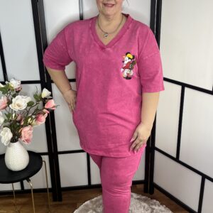 MICKEY EGÉR mintás kétrészes pamut szabadidő szett magenta színben