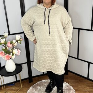 Steppelt anyagból készült kapucnis pulcsi ruha zsebbel bézs színben