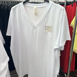 Pamut, V nyakú, MIN MIN feliratú felső fehér színben