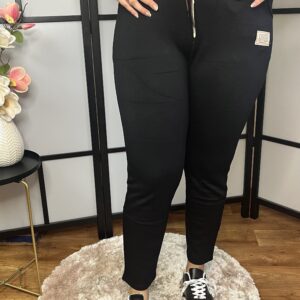 Polár belsejű pamut gumis derekú szabadidő nadrág fekete színben