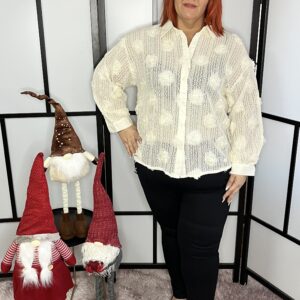 Különleges és egyedi horgolt ing 3d virágokkal díszítve bézs színben