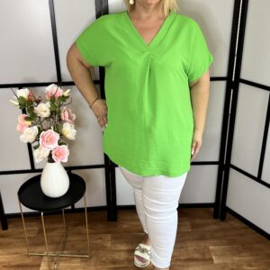 Egyméretű olasz V nyakú, egyenes fazonú felső zsorzsett anyagból BOMBA ÁRON lime színben