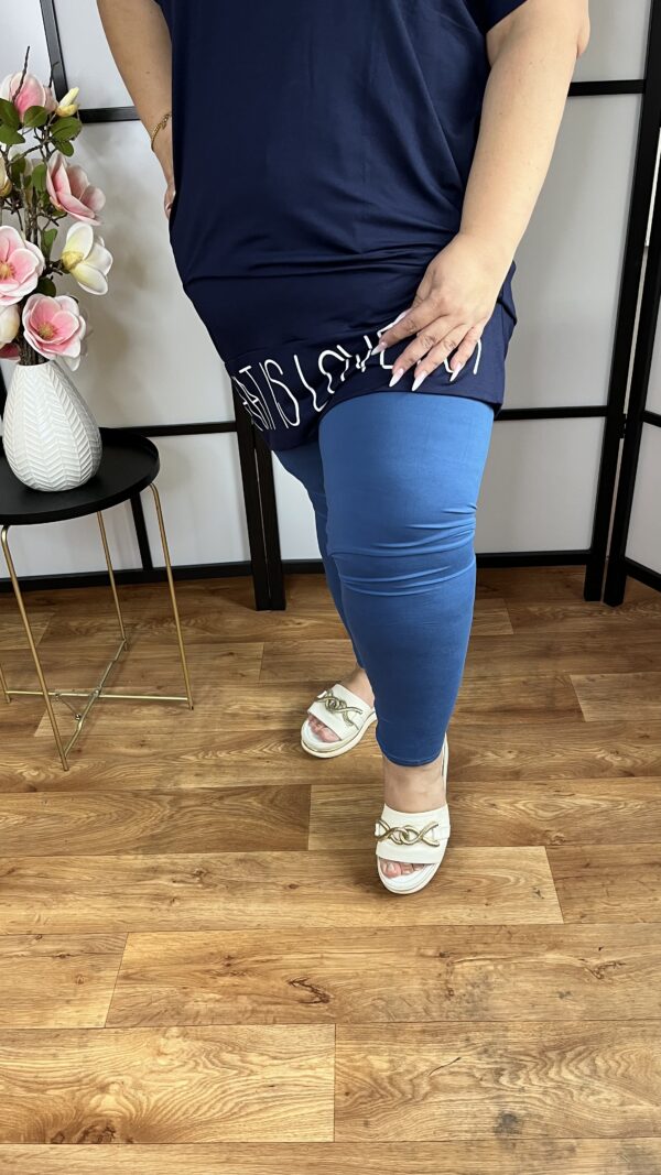 Pihe-puha anyagú hosszú bambusz leggings EXTRA méretben BOMBA ÁRON farmerkék színben