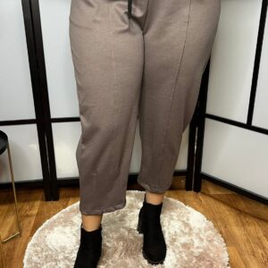 Gyönyörű olasz gumis derekú csizmanadrág homok színben