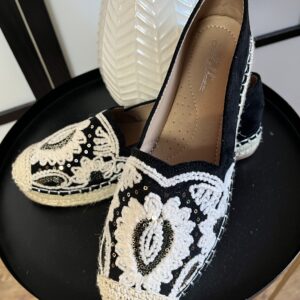 Flitterekkel díszített vászon espadrilles