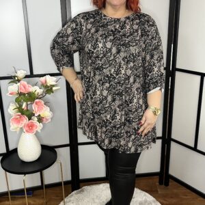 Pihe-puha kimo anyagú, A vonalú mintás tunika felgombolható újjal - bézs-fekete csipke mintával