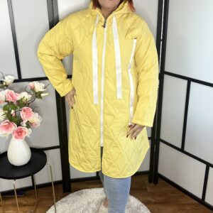 Steppelt tavaszi kabát sárga színben