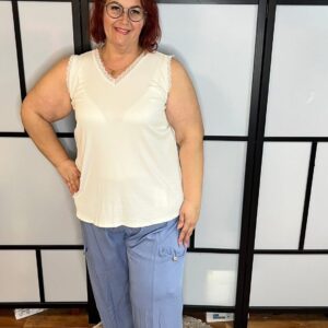 Elől 2 zsebes viszkóz gumis derekú háremnadrág farmerkék színben