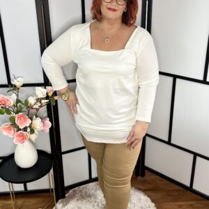 VM kocka nyakkivágású felső fehér színben