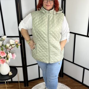 EXTRA méretű, steppelt, oldalán pamut betéttel ellátott mellény menta színben