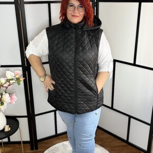 EXTRA méretű, steppelt, oldalán pamut betéttel ellátott mellény fekete színben