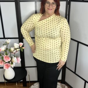 Rafinált nyakkivágású, összetartó anyagú pöttyös felső sárga színben